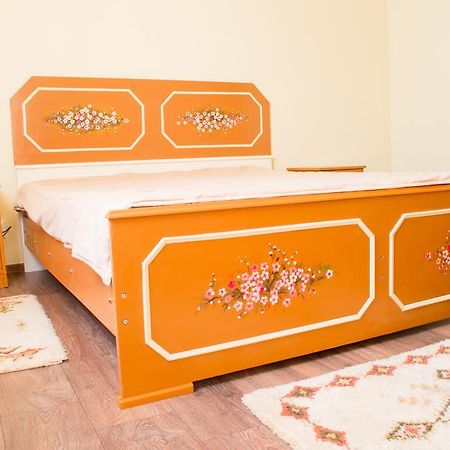 Casa Maya Villa Haţeg Стая снимка