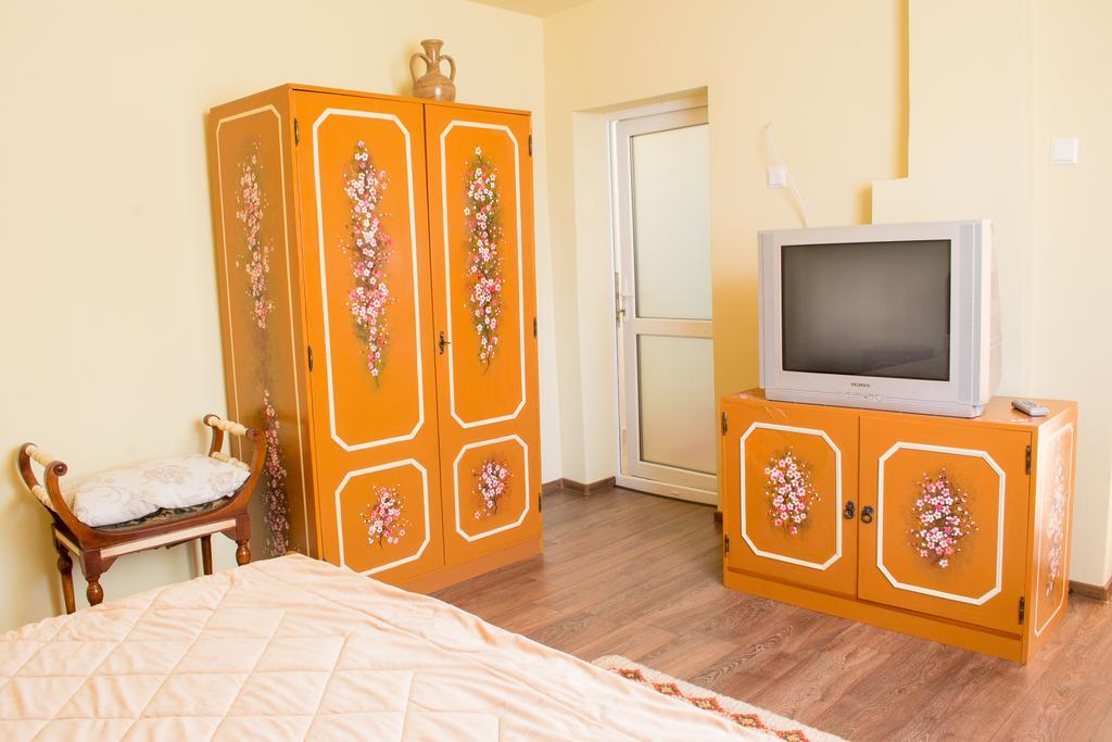 Casa Maya Villa Haţeg Стая снимка